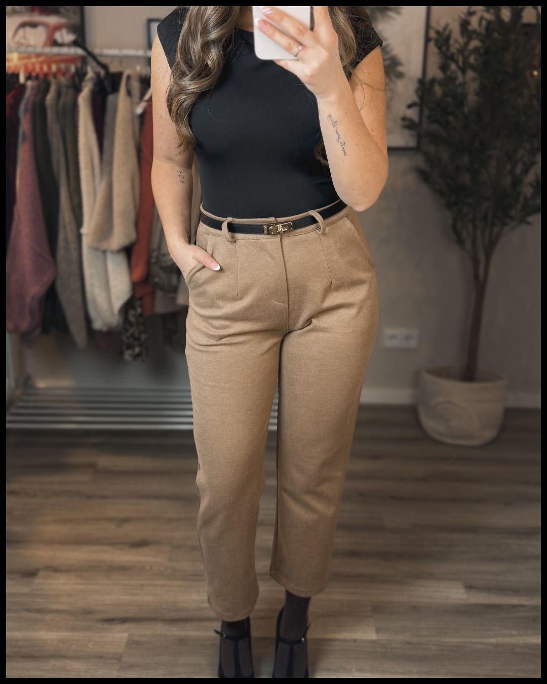 Hose - Basic Chic