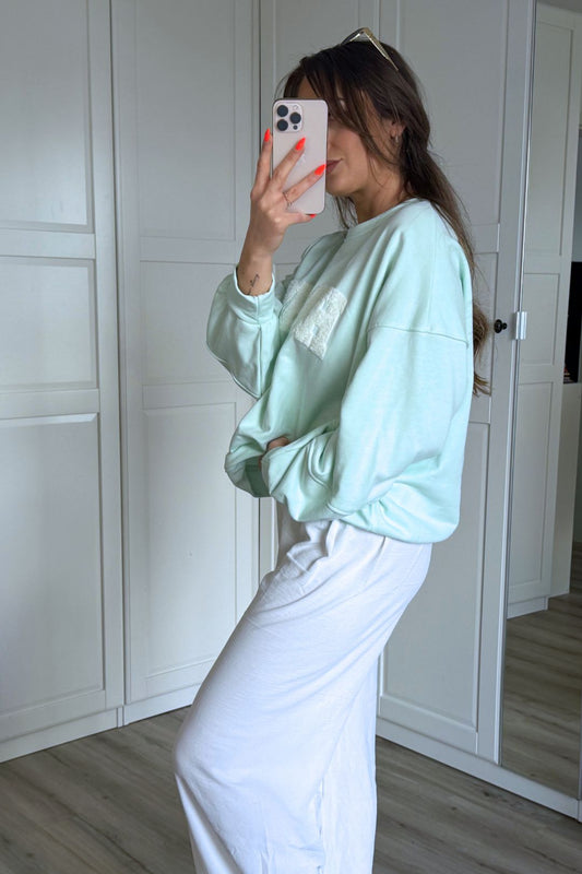 BEACH SWEATSHIRT
